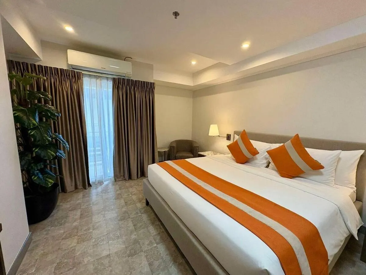 Sheryll Escapes - La Grande Phase 2, Grand Studio 305 With Balcony, Wifi & Netflix Angeles 0*,  Philippines